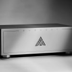 Everest_X_Shelf_Front_Silver_Front_3_web